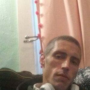 Meet your Posher, Lance